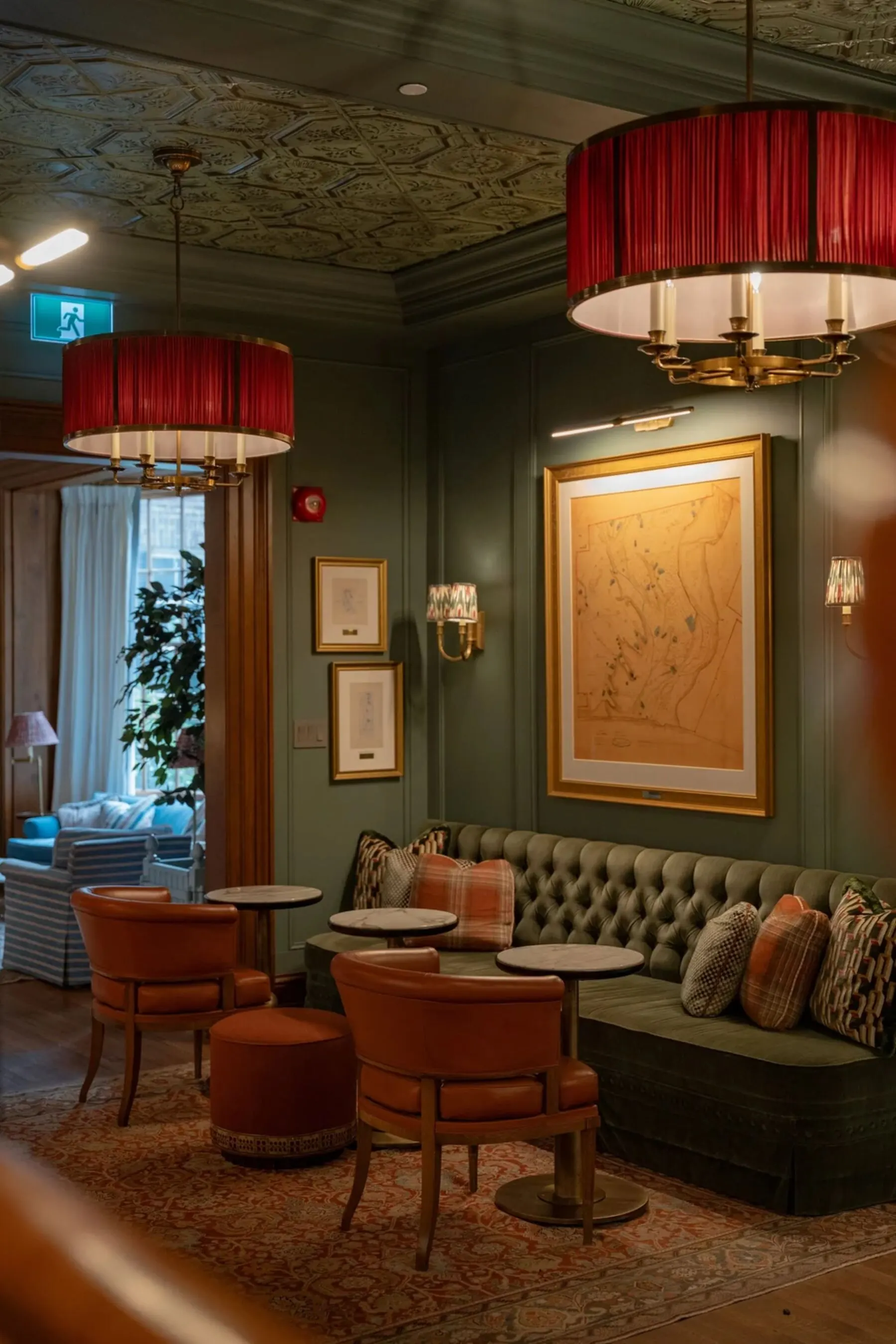 Clubhouse lounge interior at Toronto Golf Club